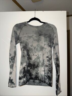 Lululemon tie-dye long sleeve
